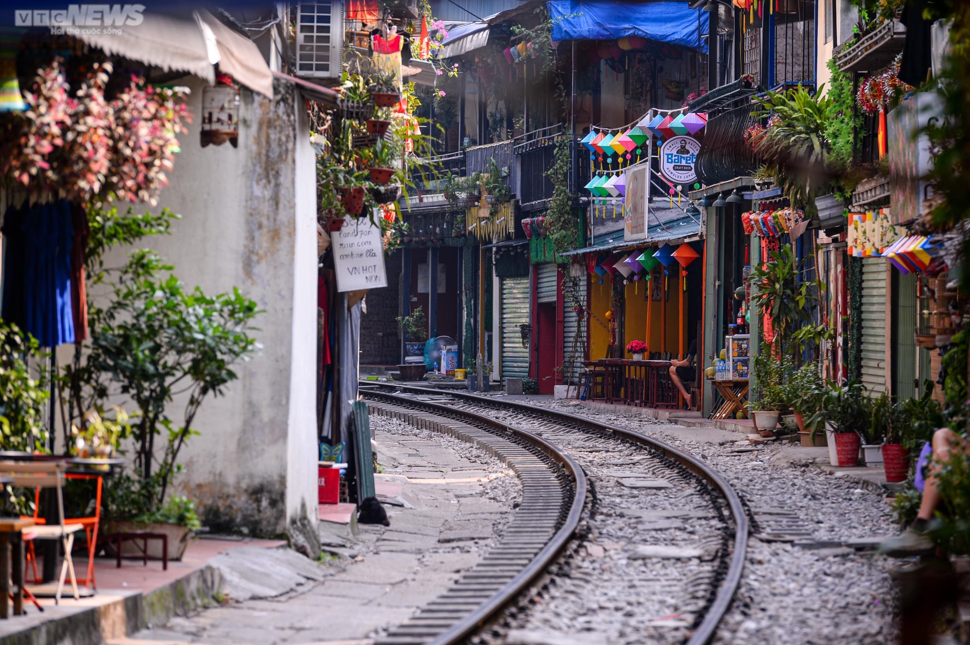 ca-phe-duong-tau-ha-noi-9-10141792