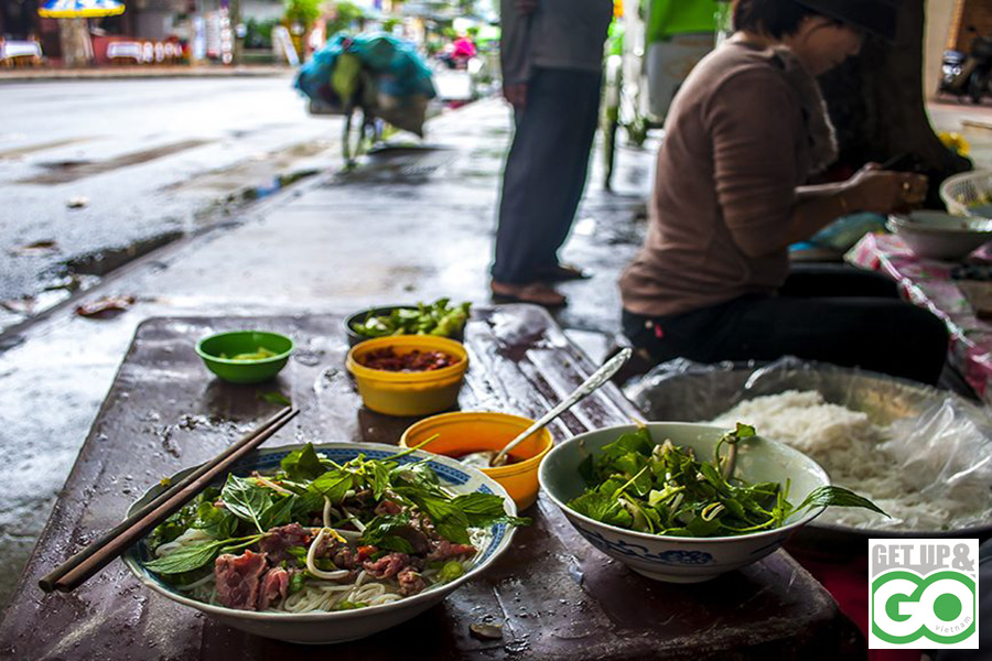 food tour hanoi